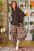 Nora Brushed Cotton Gingham Classic Barrel Pant Coffee Bean
